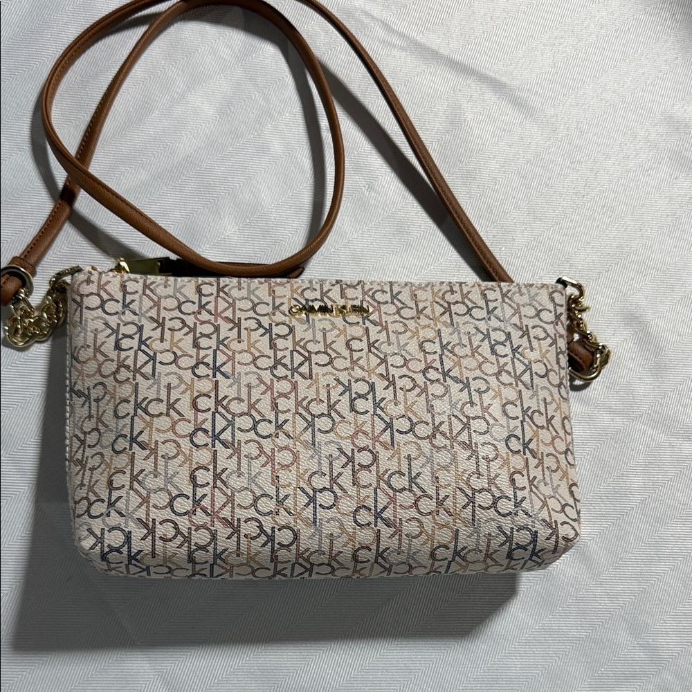 Calvin Klein Signature Crossbody Bag - Brown and Cream